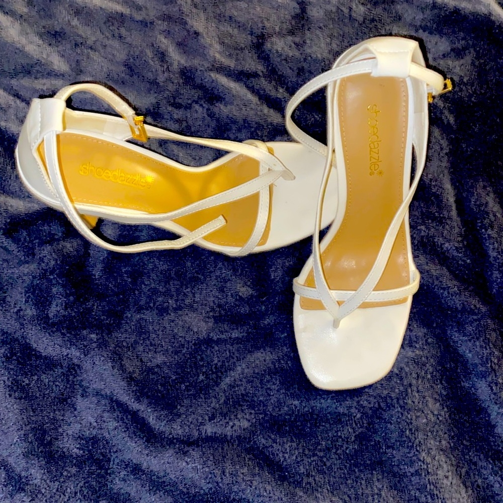 Used shoe dazzle heels